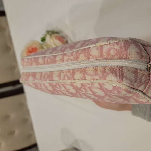 Authentic Dior trotter pouch - Picture 7 of 11